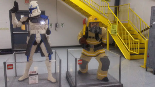 Toy Store «Toys R US Distribution Center», reviews and photos, 703 Bartley-Chester Rd, Flanders, NJ 07836, USA