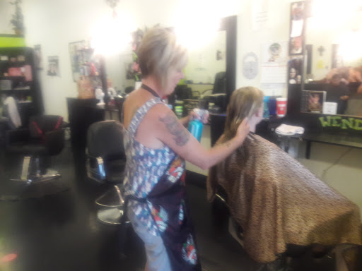 Beauty Salon «Jamie Kinz Family Hair Salon», reviews and photos, 301 N Main St, Noble, OK 73068, USA