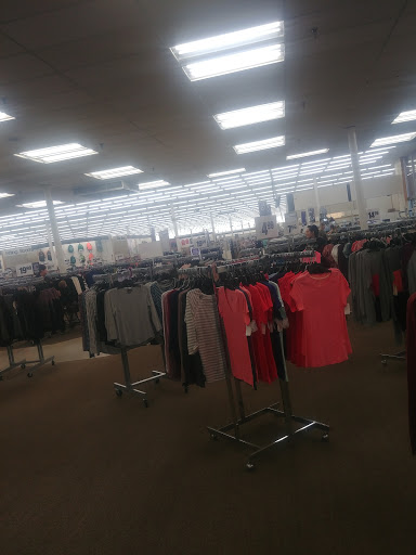 Discount Store «Gordmans», reviews and photos, 2590 Hubbell Ave, Des Moines, IA 50317, USA