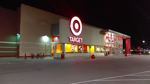 Target, 4202 13th Ave SW, Fargo, ND 58103, USA, 