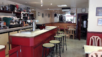 Atmosphère du Restaurant Bar Le Saint Pierre à Auxerre - n°1
