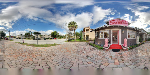 Hair Salon «Salon Hyde Park», reviews and photos, 533 S Howard Ave, Tampa, FL 33606, USA