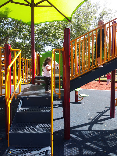 Community Center «Harris M Saxon Community Center and Park», reviews and photos, 2329 California St, Deltona, FL 32738, USA