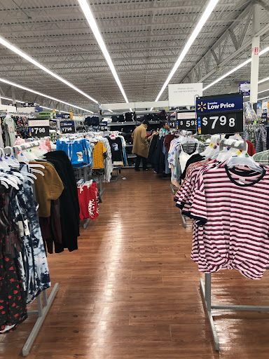 Discount Store «Walmart», reviews and photos, 3133 Main St, Mohegan Lake, NY 10547, USA