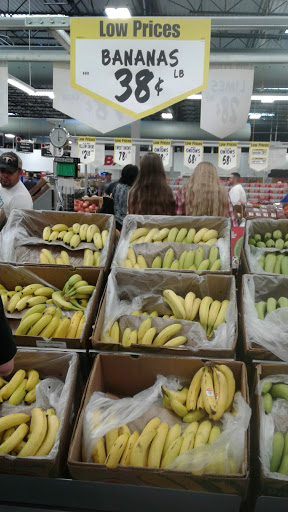 Supermarket «WinCo Foods», reviews and photos, 755 SW 19th St, Moore, OK 73160, USA