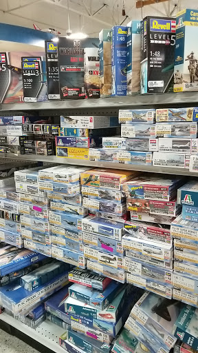 Hobby Store «HobbyTown USA - Folsom», reviews and photos, 2761 E Bidwell St # 400, Folsom, CA 95630, USA