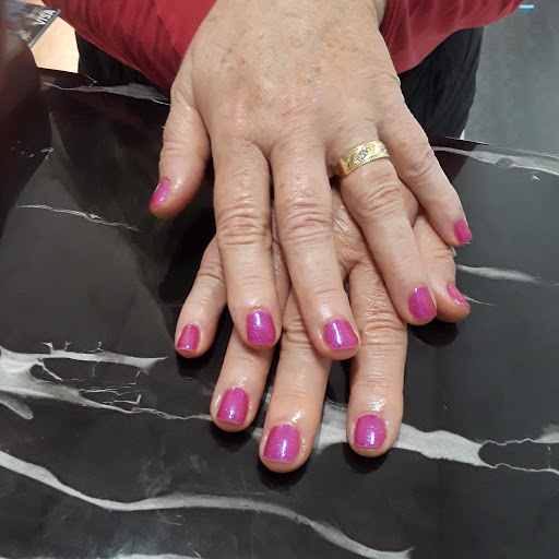 Beauty Salon «Sonia Herbal Beauty Salon», reviews and photos, 5055 N Clark St, Chicago, IL 60640, USA