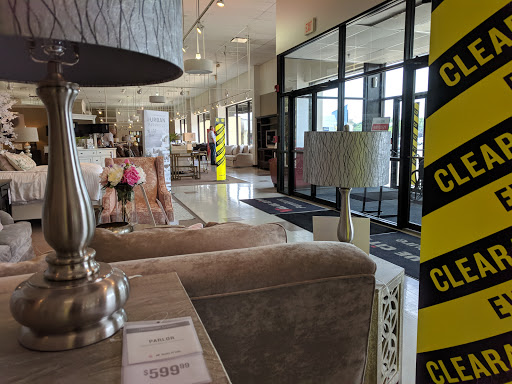 Furniture Store «Value City Furniture», reviews and photos, 4475 Monroe St, Toledo, OH 43613, USA
