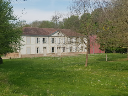 Chateau de Fontenay Saint-Memmie