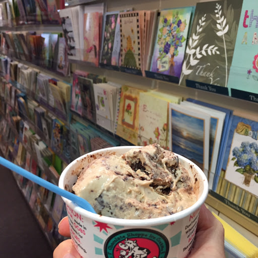 Book Store «Prime of Weirton (Weirton Book Company)», reviews and photos, 2200 Pennsylvania Ave, Weirton, WV 26062, USA