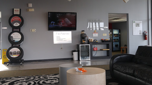 Kia Dealer «The Kia Store», reviews and photos, 5325 Preston Hwy, Louisville, KY 40213, USA