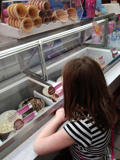 Shopping Mall «Tacoma Mall», reviews and photos, 4502 S Steele St, Tacoma, WA 98409, USA