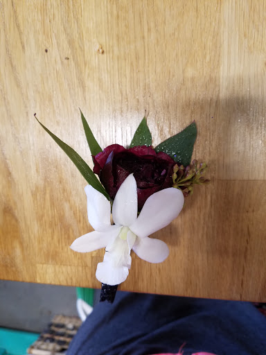 Florist «Mint Julep Flower Shop», reviews and photos, 808 5th St, Coralville, IA 52241, USA