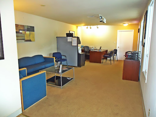 Car Dealer «Highland Auto», reviews and photos, 12811 164th Ave SE, Renton, WA 98059, USA