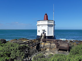 Stirling Point Lighthouse