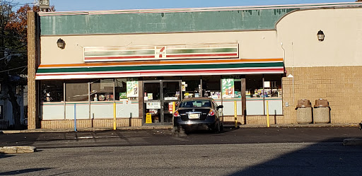 Convenience Store «7-Eleven», reviews and photos, 281 State St, Hackensack, NJ 07601, USA