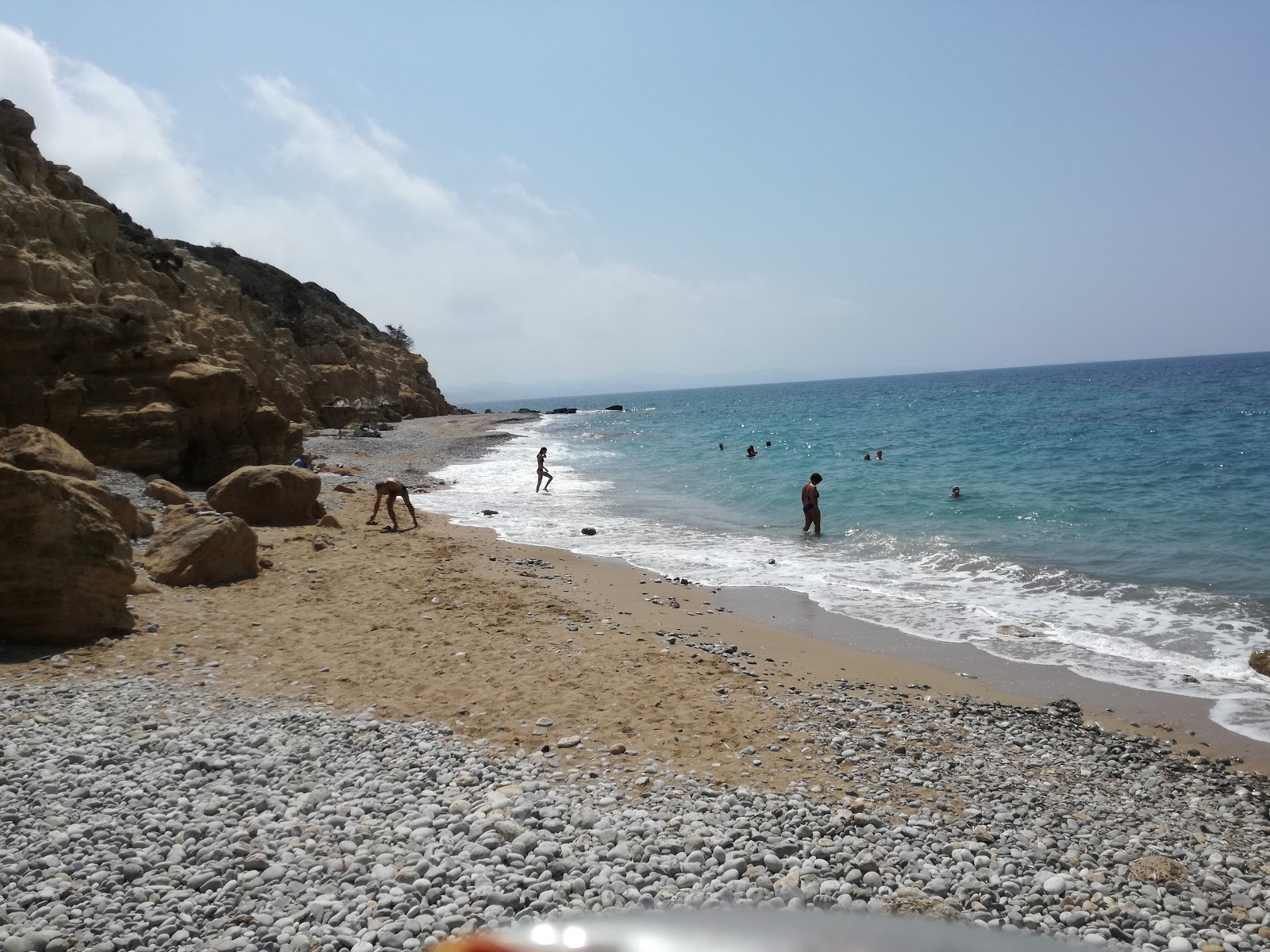 Zdjęcie Alyki Beach z poziomem czystości wysoki