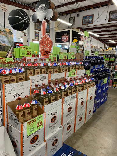 Liquor Store «Beverage World Package Store», reviews and photos, 6731 Peachtree Industrial Blvd, Atlanta, GA 30360, USA