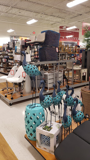 Department Store «T.J. Maxx», reviews and photos, 230 W Virginia St, Crystal Lake, IL 60014, USA