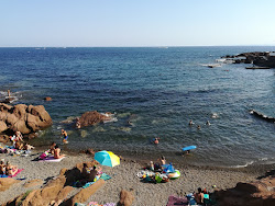 Plage de Boulouris'in fotoğrafı ve yerleşim