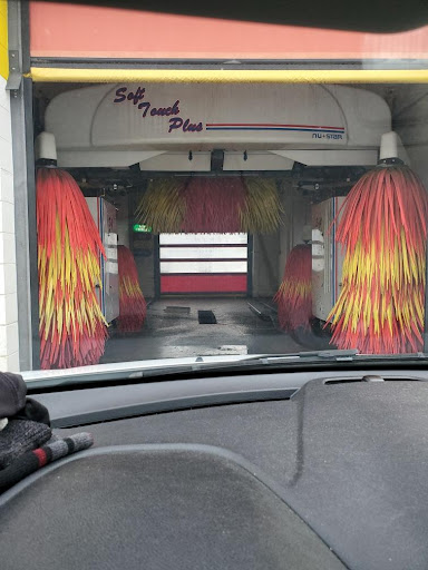 Freddy's Car Wash en Fremont
