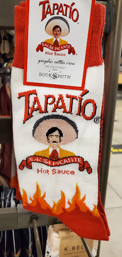 Shoe Store «DSW Designer Shoe Warehouse», reviews and photos, 6971 Grand Ave, Gurnee, IL 60031, USA