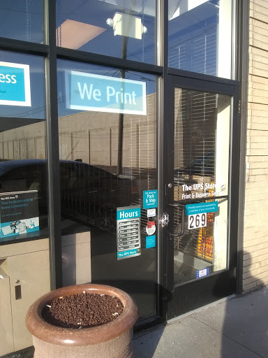 Shipping and Mailing Service «The UPS Store», reviews and photos, 269 Walker St, Detroit, MI 48207, USA
