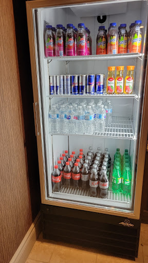 Hotel «DoubleTree by Hilton Hotel Tinton Falls - Eatontown», reviews and photos, 700 Hope Rd, Eatontown, NJ 07724, USA