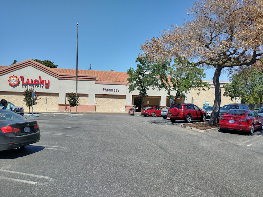 Supermarket «Lucky», reviews and photos, 2175 Grant Rd, Los Altos, CA 94024, USA