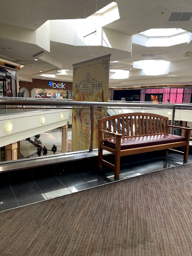 Shopping Mall «Hanes Mall», reviews and photos, 3320 Silas Creek Pkwy, Winston-Salem, NC 27103, USA