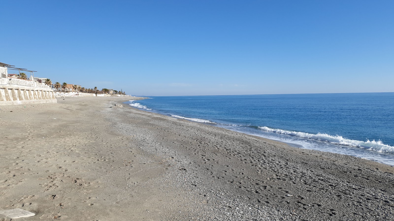 Photo de Bovalino Marina beach avec un niveau de propreté de sale