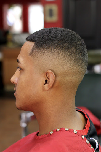 Barber Shop «El Travieso Barbershop», reviews and photos, 1305 Aldine Mail Rte Rd, Houston, TX 77039, USA