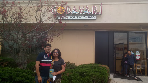 Shopping Mall «Shady Grove Shopping Center», reviews and photos, 15930 Shady Grove Rd, Gaithersburg, MD 20877, USA