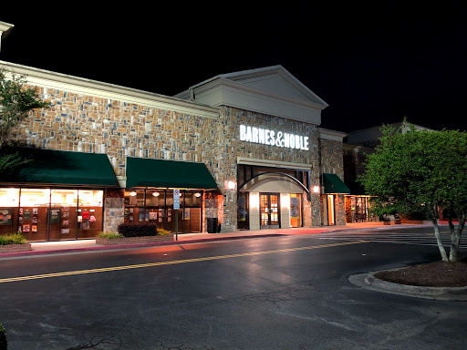 Book Store «Barnes & Noble Booksellers Mansell Crossings SC», reviews and photos, 7660 North Point Pkwy, Alpharetta, GA 30022, USA