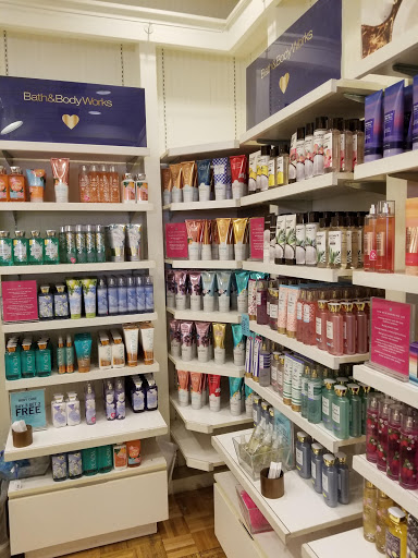 Shopping Mall «Mockingbird Station», reviews and photos, 5307 E Mockingbird Ln, Dallas, TX 75206, USA