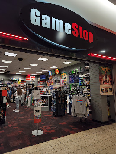 GameStop, 4800 Golf Rd #132, Eau Claire, WI 54701, USA, 