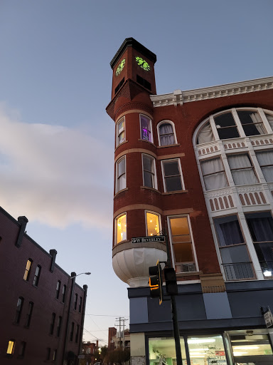 Convenience Store «Clock Tower Convenience Store», reviews and photos, 29 W Beverley St, Staunton, VA 24401, USA