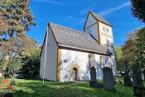 Heilig-Kreuz-Kirche image