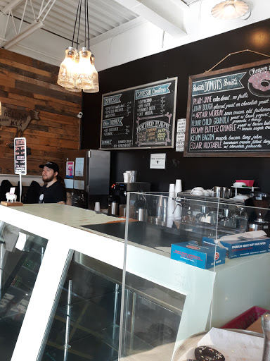 Donut Shop «The Dancing Donut», reviews and photos, 1134 E 54th St G, Indianapolis, IN 46220, USA