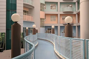 Starship Children's Hospital image