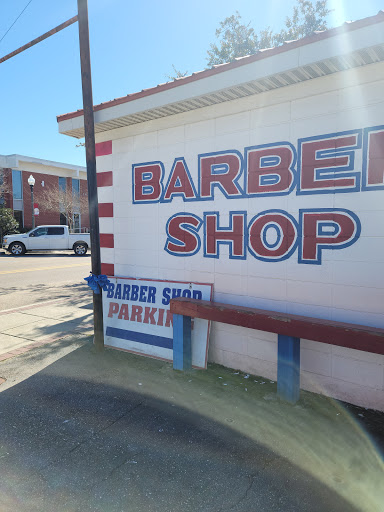 Barber Shop «Long Beach Barber Shop», reviews and photos, 216 Jeff Davis Ave, Long Beach, MS 39560, USA