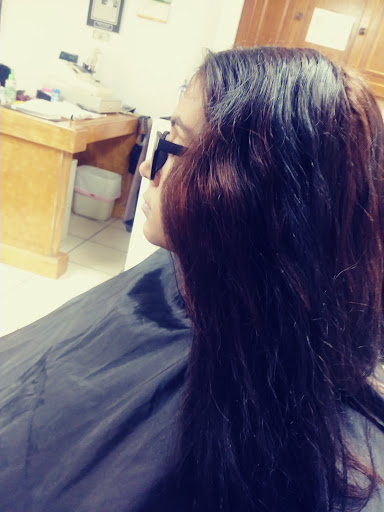 Hair Salon «Flippin Out Salon», reviews and photos, 3605 Sebring Pkwy, Sebring, FL 33870, USA