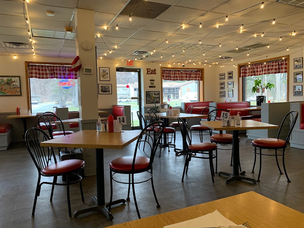 Eddie F's New England Seafood Restaurant 12065