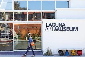 Laguna Art Museum image