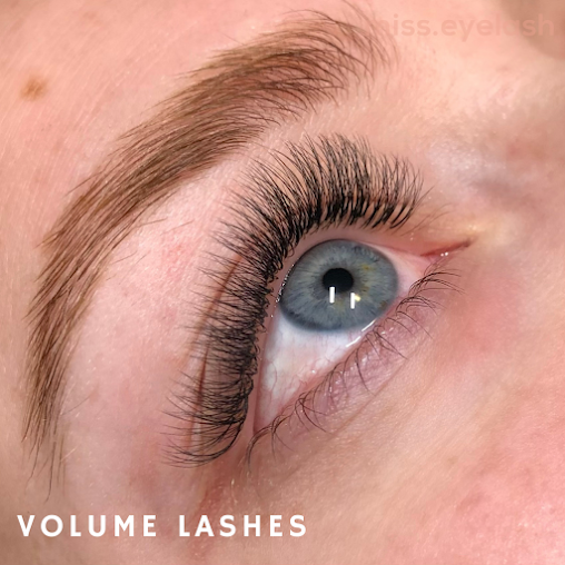 الآنسة رمش - Miss Eyelash