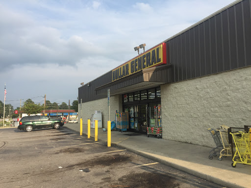 Discount Store «Dollar General», reviews and photos, 433 W Green St, Clarkton, NC 28433, USA