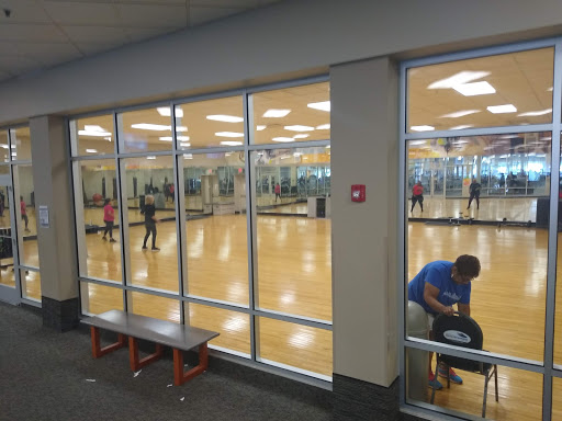 Gym «LA Fitness», reviews and photos, 8812 S Cicero Ave, Oak Lawn, IL 60453, USA