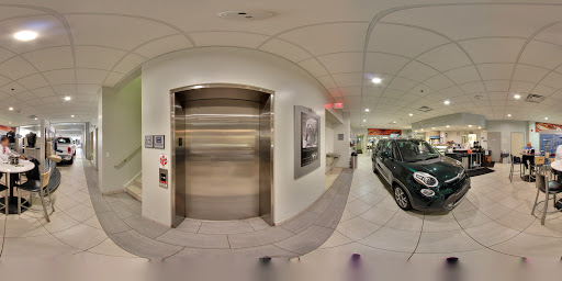 Jeep Dealer «Golling Chrysler Dodge Jeep Ram», reviews and photos, 2405 S Telegraph Rd, Bloomfield Hills, MI 48302, USA