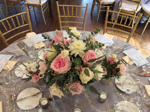 Florist «Station Flowers», reviews and photos, 18 Garth Rd, Scarsdale, NY 10583, USA