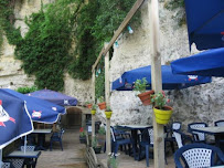 Atmosphère du Restaurant Le Petit Tonneau à Montlouis-sur-Loire - n°7